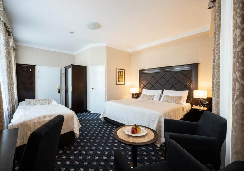 Pytloun Old Armoury Hotel Prague, Star� Zbrojnice