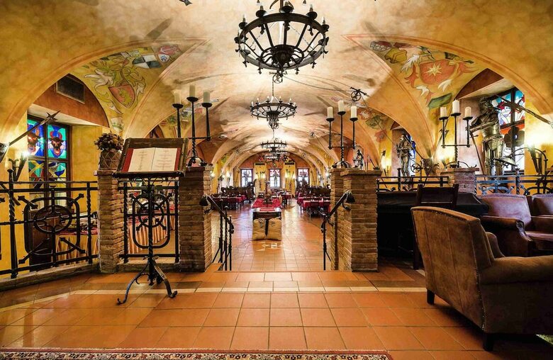 Pytloun Old Armoury Hotel Prague, Star� Zbrojnice