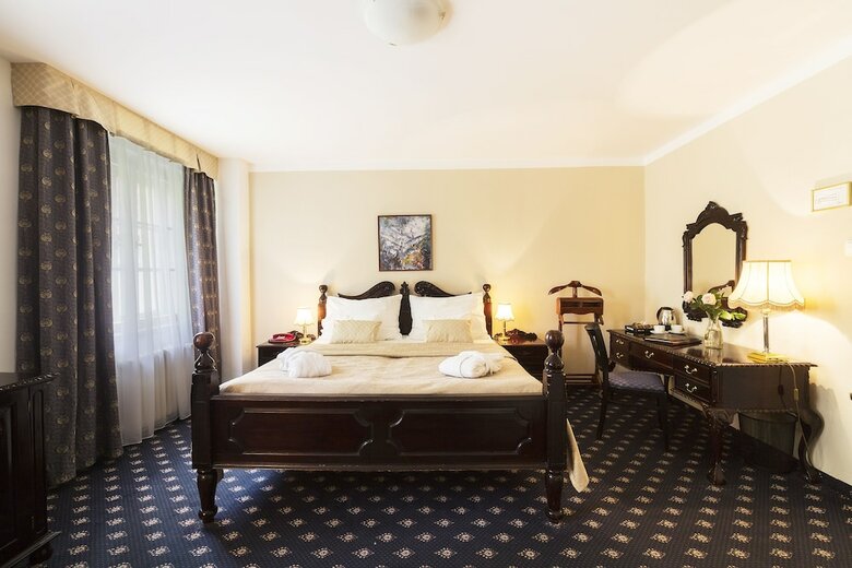 Pytloun Old Armoury Hotel Prague, Star� Zbrojnice