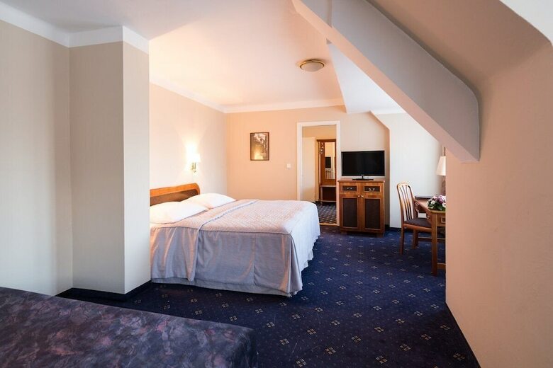 Pytloun Old Armoury Hotel Prague, Star� Zbrojnice