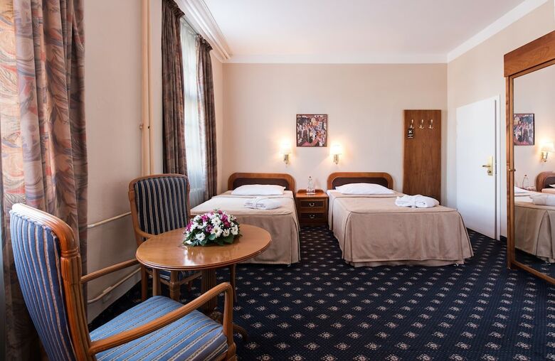 Pytloun Old Armoury Hotel Prague, Star� Zbrojnice