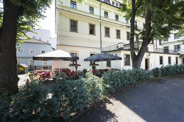 Pytloun Old Armoury Hotel Prague, Star� Zbrojnice