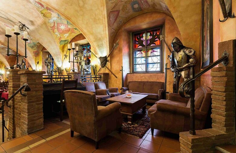 Pytloun Old Armoury Hotel Prague, Star� Zbrojnice