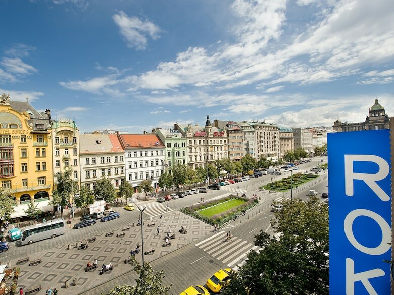 Ea Hotel Rokoko