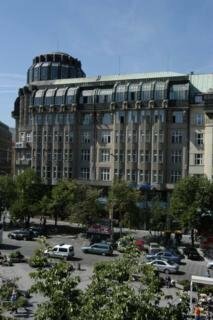 Ea Hotel Rokoko