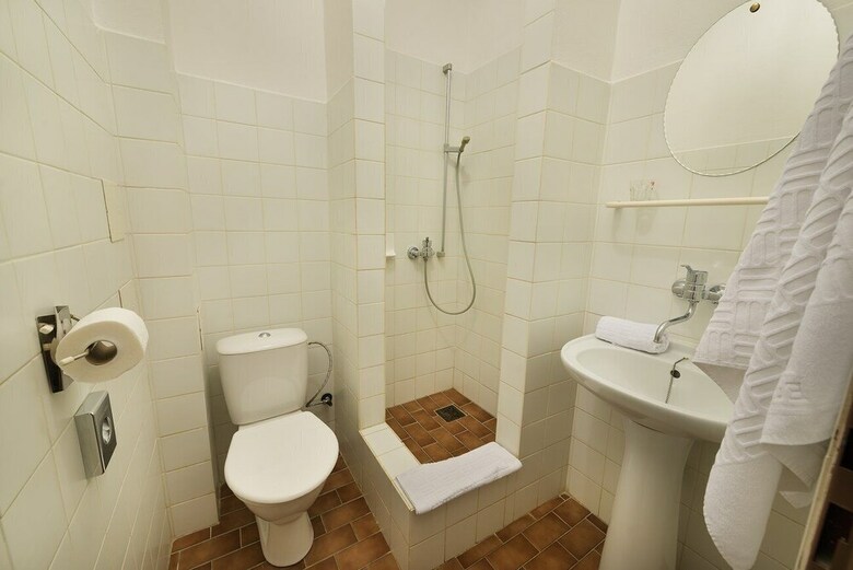 Ea Hotel Jasm�n