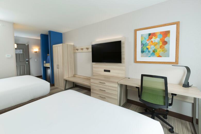 Hotel Country Inn & Suites Calypso Cay