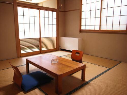 Maruni Ryokan
