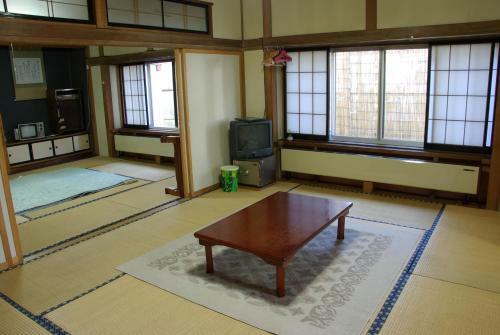 Posada Hakuba Ski-kan