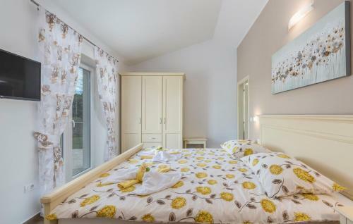 Villa Gardenia With Pool, Garden And Jacuzzi