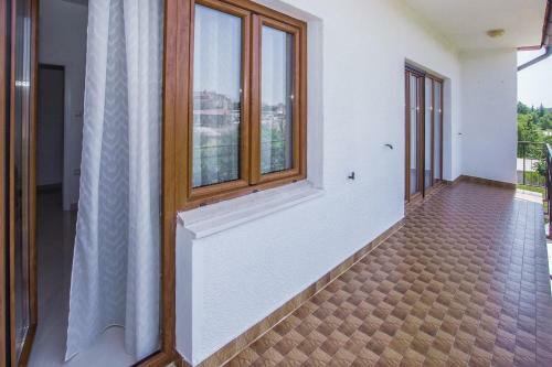 House Demetra