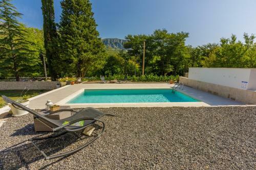 Apartamentos Emaris