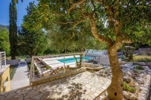 Apartamentos Emaris