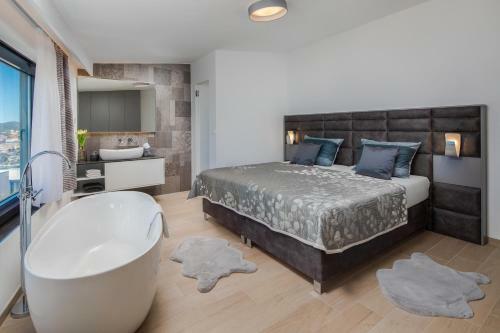 Trogir Pearl Villas