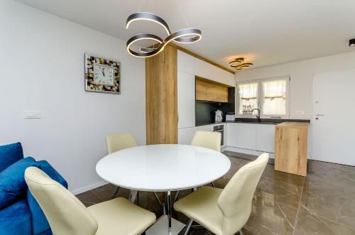 Apartments Crystal Luxury