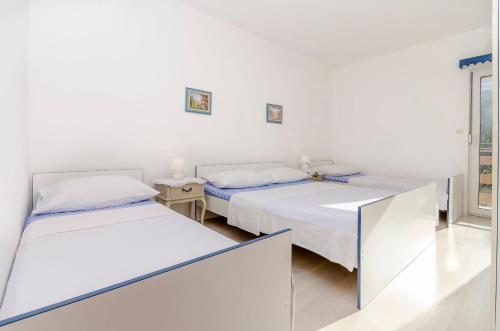 Apartments Tomislav