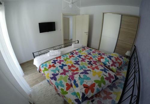 Apartment Marinela-with Pool
