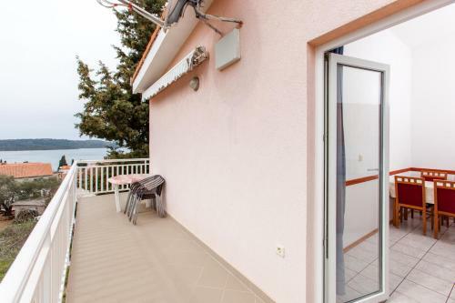 Hostal Apartments Perka