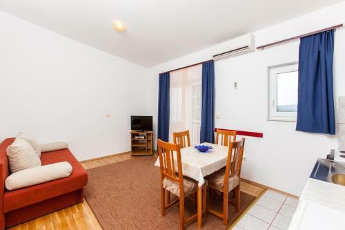 Hostal Apartments Perka