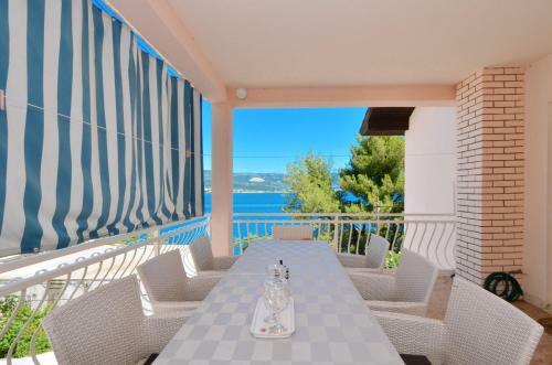 Apartamento C - Apt W Balcony Shared Terrace & The Sea View
