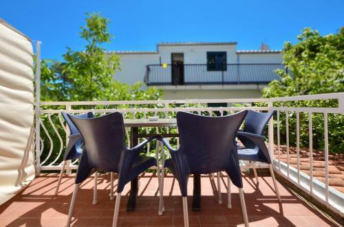 Apartamento C - Apt W Balcony Shared Terrace & The Sea View