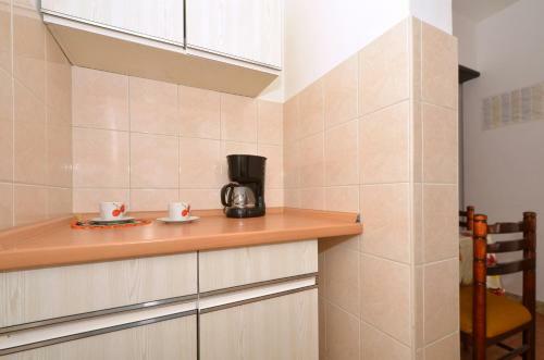 Apartamento C - Apt W Balcony Shared Terrace & The Sea View