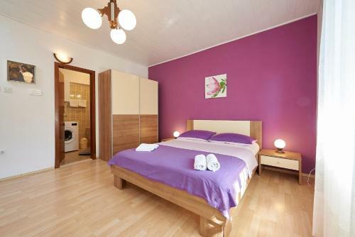 Hostal Apartments And Rooms Ivo - Garden