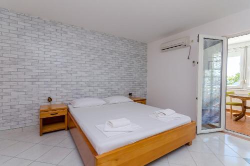 Apartments Ana