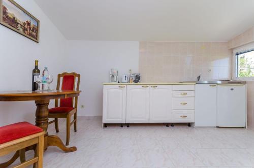 Apartments Ana