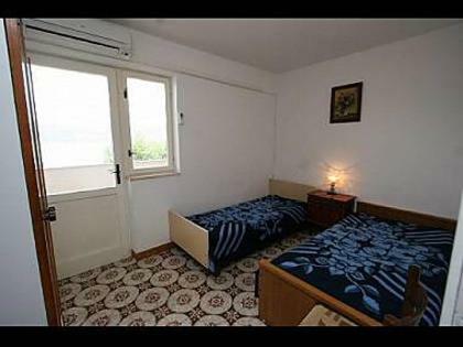Apartments Dome-30m From Beach