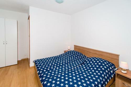 Apartments Doris-trpanj