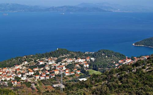 Apartments Doris-trpanj