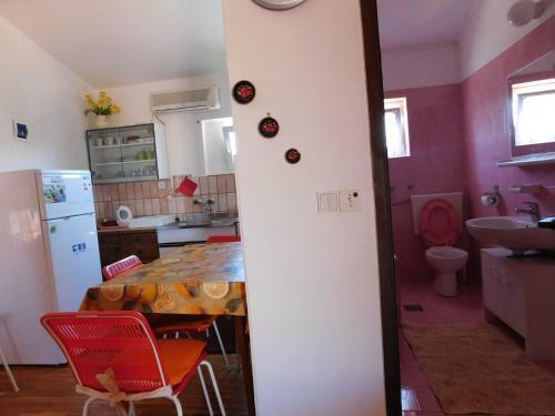 Apartments Lado - 230 M From Sea