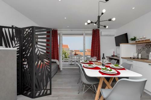 Apartments Strada Tu?epi