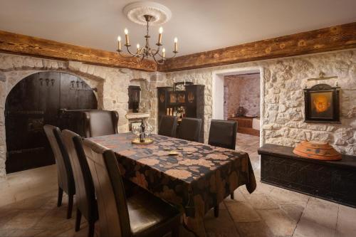 The Stone House 1777
