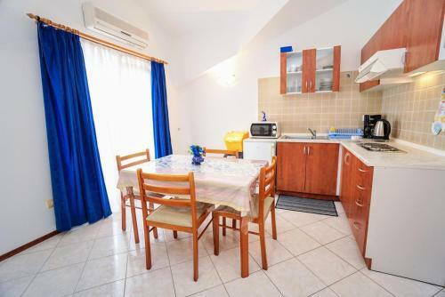 Hostal Apartments Bruno