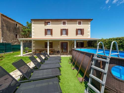 Holiday Home Villa Mala Petra