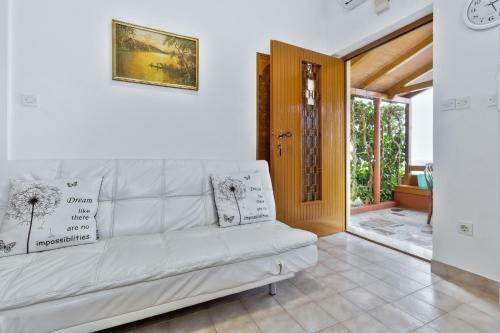 Apartment Mirjana
