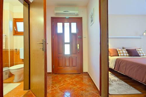 House Katti