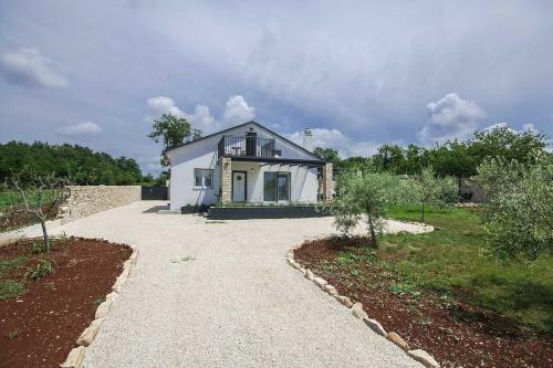 Villa Crystallina