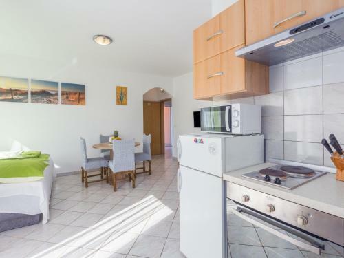 Apartment Ru?ica-2