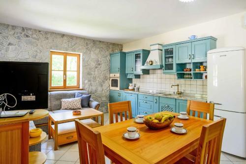 Stone House Luka