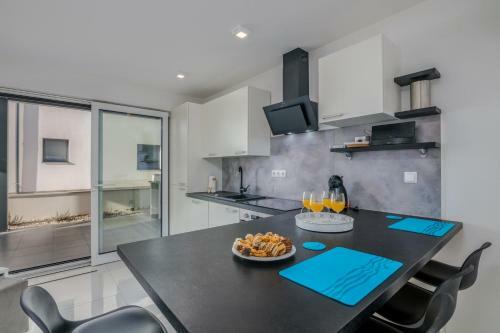 Prestige Apartments Joy