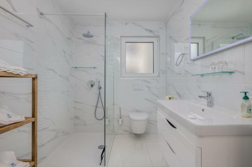 Prestige Apartments Joy