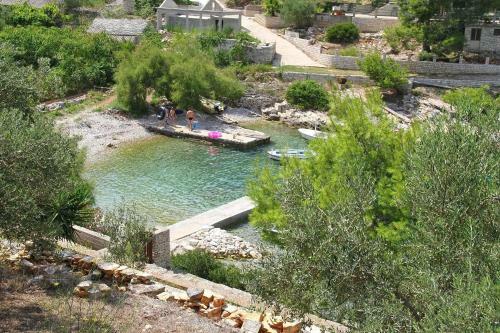 Stone House Oreb