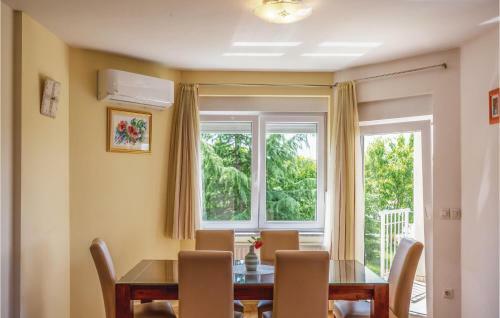 Holiday Home Vinjani Donji 02
