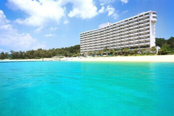 Hotel Kise Beach Palace