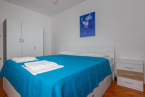 Apartments Pilas
