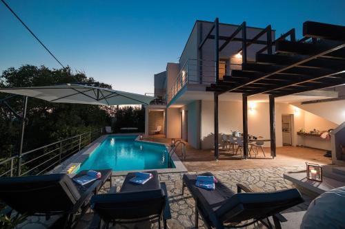 Villa Jely