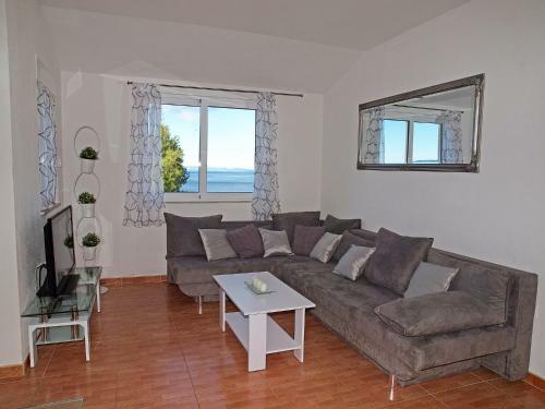 Apartments Ivi